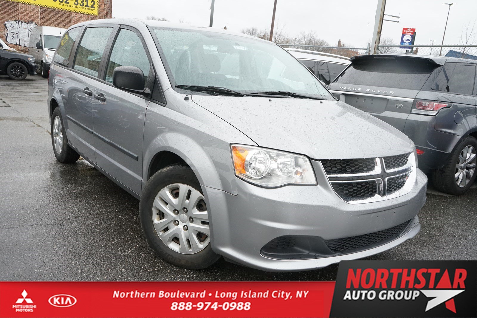 Pre-Owned 2016 Dodge Grand Caravan American Value Pkg